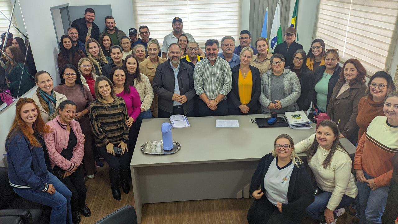 Reuniões nos municípios 